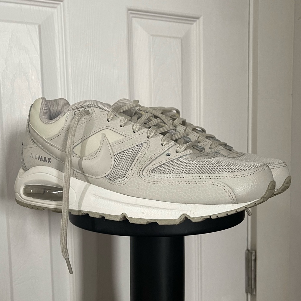 Nike Air Max Command